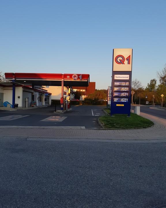 Q1 Tankstelle